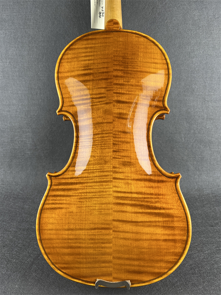 Foto Real Violino Artesanal de - Musical Instrument Photo avaliação e preço
